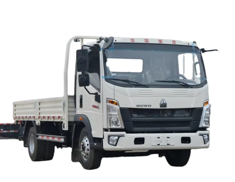 10 tons Sinnotruk Howo light duty cargo truck for sale in Rwanda
