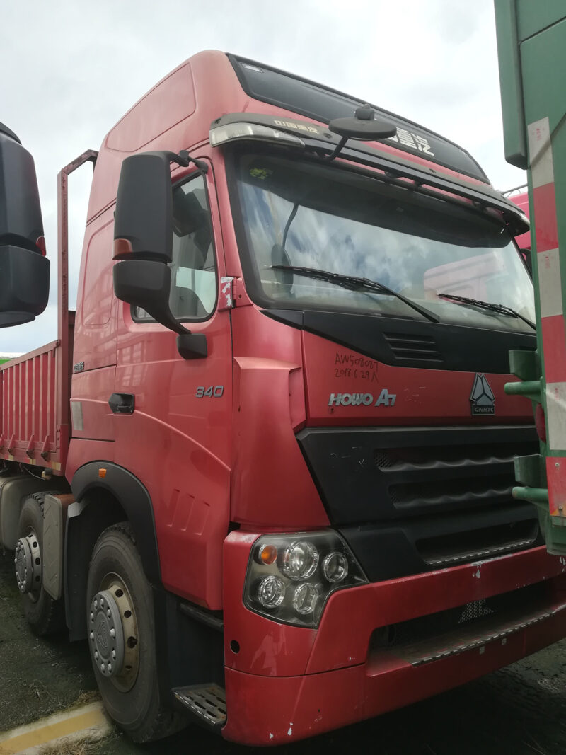 stocked 8*4 drive 31 tons sinotruk howo 7 cargo truck low price for sale – Image 5