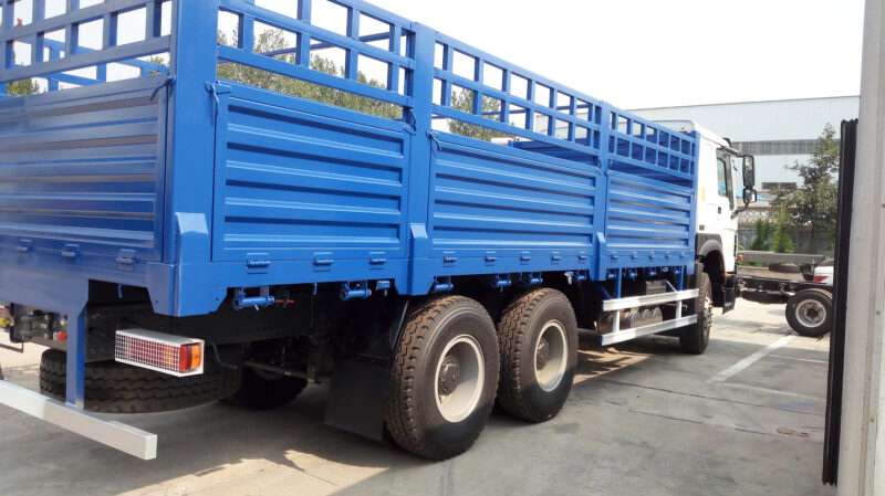 371hp 20 ton Howo cargo truck 6x4 Ethiopia prices – Image 5