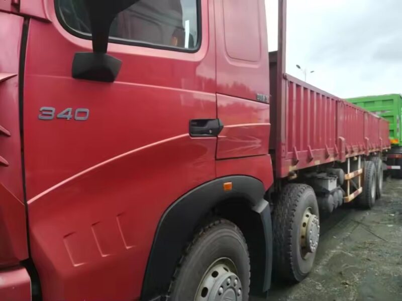 stocked 8*4 drive 31 tons sinotruk howo 7 cargo truck low price for sale – Image 4