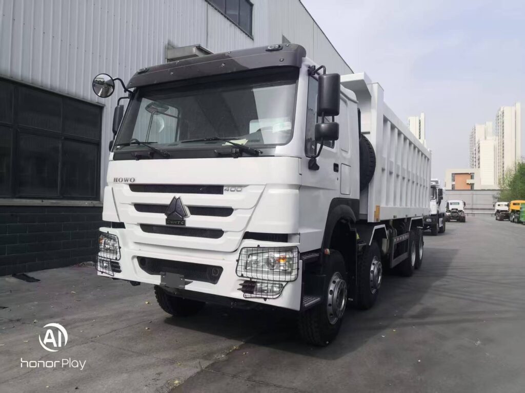 howo sinotruck 8×4 12 wheels 7.3m dump truck tipper truck for sale